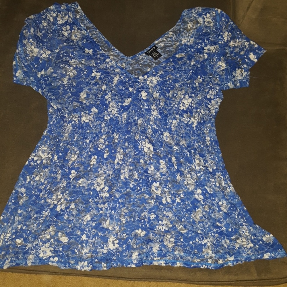 Floral print lace top